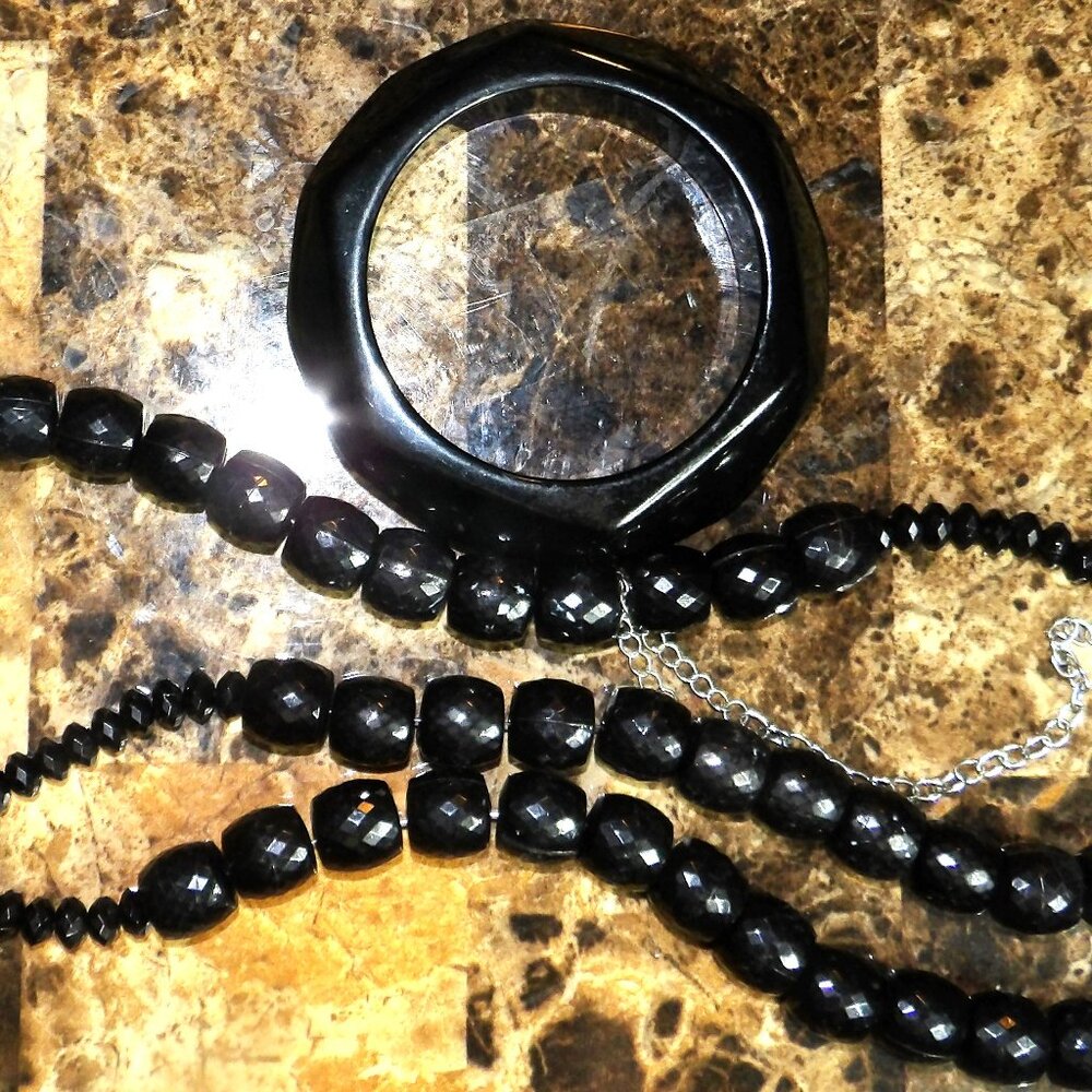 Black Pearls